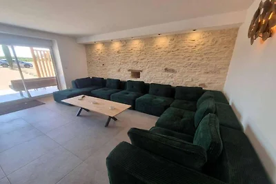 Prachtig gerenoveerde villa voor 10 gasten