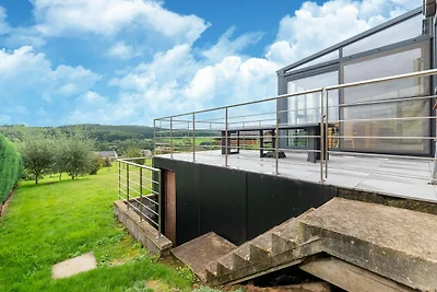 Accogliente casa vacanze a Malmedy con una be...