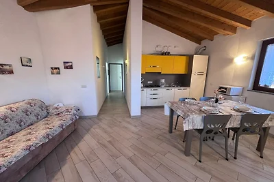 Appartement met uitzicht op het meer in...