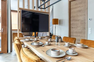Elegante appartamento con sauna, area sciisti...