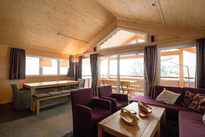 Schönes Chalet mit Whirlpool