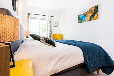 Haus in Albufeira mit Pool und Garten