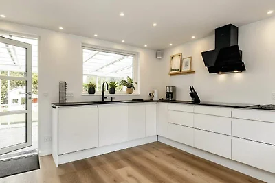 6 Personen Ferienhaus in Væggerløse