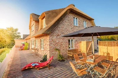 Ferienhaus in Pellworm mit Schwimmbecken
