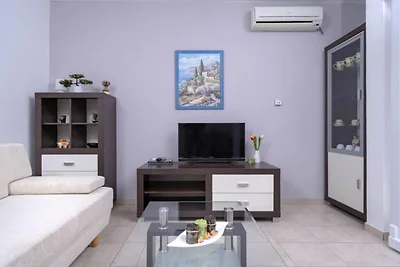 One Bedroom Apartment with Balcony and Sea Vi...