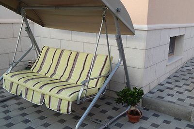 Prettig appartement in Trogir met zeezicht