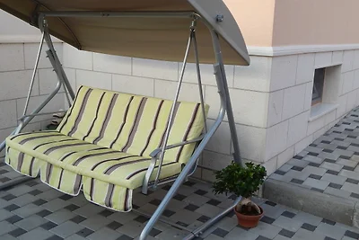 Appartamento a Trogir vicino alla spiaggia