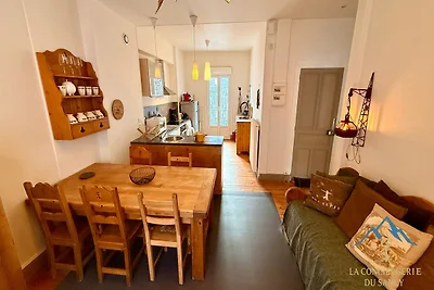 Geräumiger Aufenthalt in den Alpen für 6...