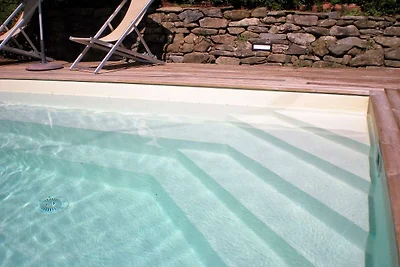Bauernhaus in Cortona mit Swimmingpool