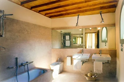 Villa in Pian di Sco met zwembad