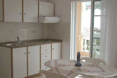 Wohnung in Sarti mit Schwimmbecken