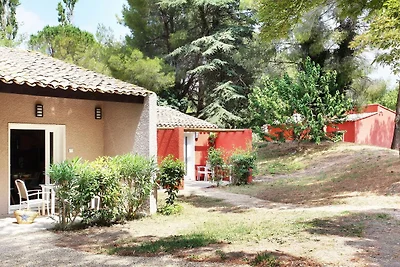 Moderno monolocale con immerso nella natura
