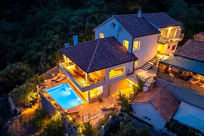 Ruhiger Rückzugsort mit Meerblick auf Insel...