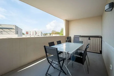 Appartement aan zee met zwembad