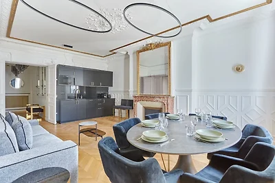 Sublime Apartment Montaigne/Arc de Triomphe