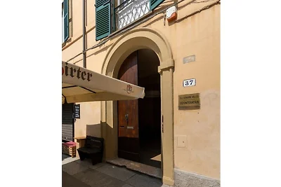 Via D'Azeglio 37 - Casa dell'Auriga