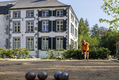 Ursprüngliches Turmhaus in einem Schloss aus ...