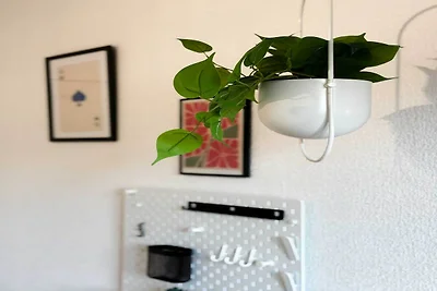 Camera accogliente in un accogliente appartam...