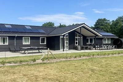 16 Personen Ferienhaus in Rømø