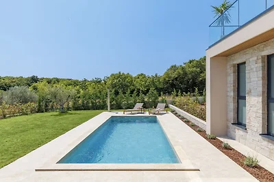 Villa in Labin mit Schwimmbecken
