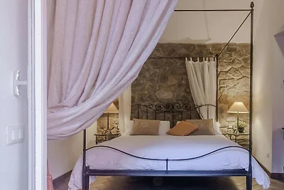 Loppia Secret Garden Confortable