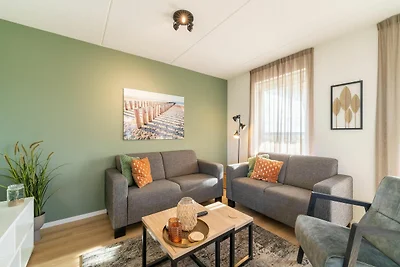 Ferienhaus in Scherpenisse mit Terrasse