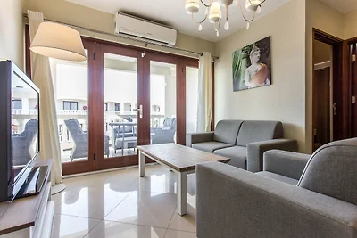 Apartment, umgeben von einem tropischen...