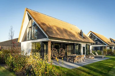 Villa mit Sauna in Strandnהhe