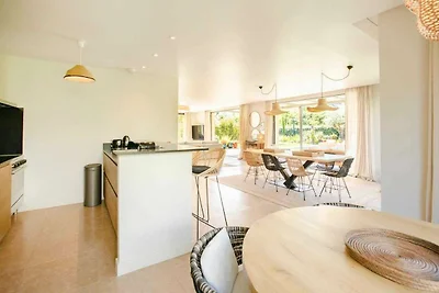Elegantes Haus - Klimaanlage - 5 Schlafzimmer...