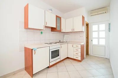 Apartments Neva- One Bedroom Apartment
