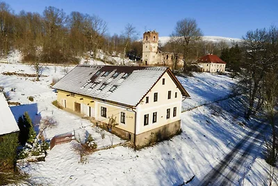 Villa in Rudník mit privatem Whirlpool