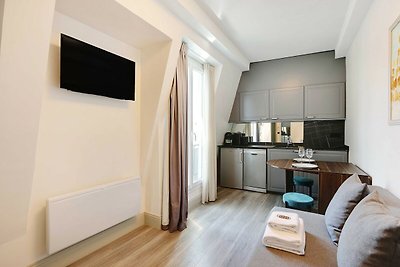 Modern 2BD/6P appartement met airconditioning...