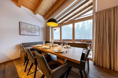 Luxury chalet near a small slope