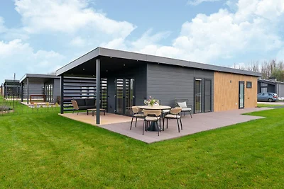 Ferienhaus in 't Groene Hart am Wasser