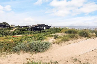 4 Sterne Ferienhaus in Karrebæksminde-By...