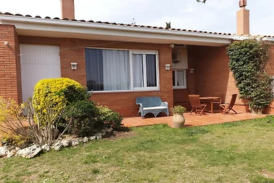 Schönes Ferienhaus mit Schwimmbad