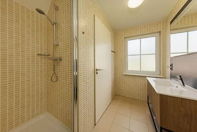 Ferienhaus mit Geschirrspüler, Nähe Bad...