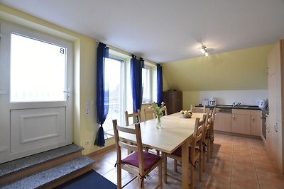 Gemütliches 5-Schlafzimmer-Ferienhaus in Zier...