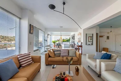 Moderne kretische Familienvilla mit Pool