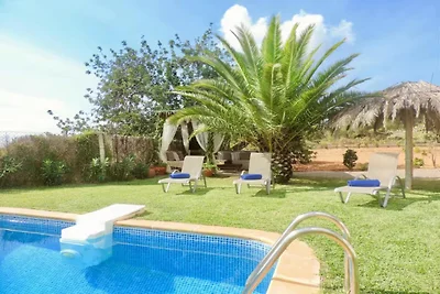 Luxuriöser Ibiza-Aufenthalt mit Meerblick