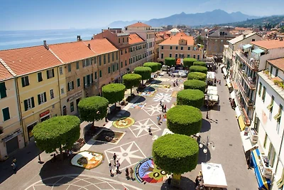 Appartamento a Pietra Ligure con garage
