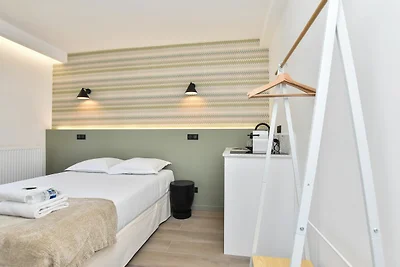 Intimes Studio – 2P – Beaugrenelle/Tour...