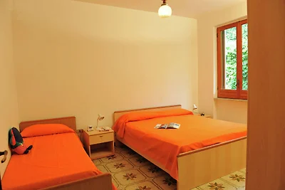 Moderne Ferienwohnung mit Swimmingpool in...