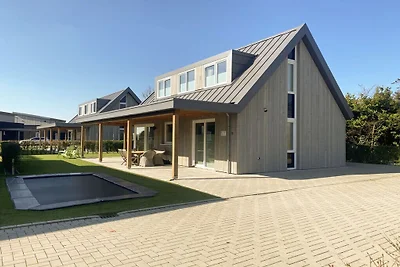 Villa in Kamperland mit Schwimmbecken