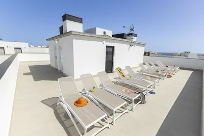 Küstenapartment in Arinaga mit Solarium