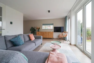 Eleganter Bungalow am Wasser für 6 Personen