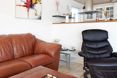 6 Personen Ferienhaus in Asnæs-By Traum