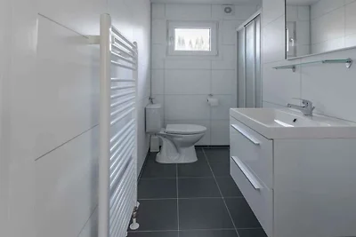 Vakantiehuis in Halfweg met terras