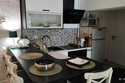 One Bedroom Apartment with Garden
