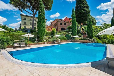 Typisch toskanisches Apartment mit Swimmingpo...